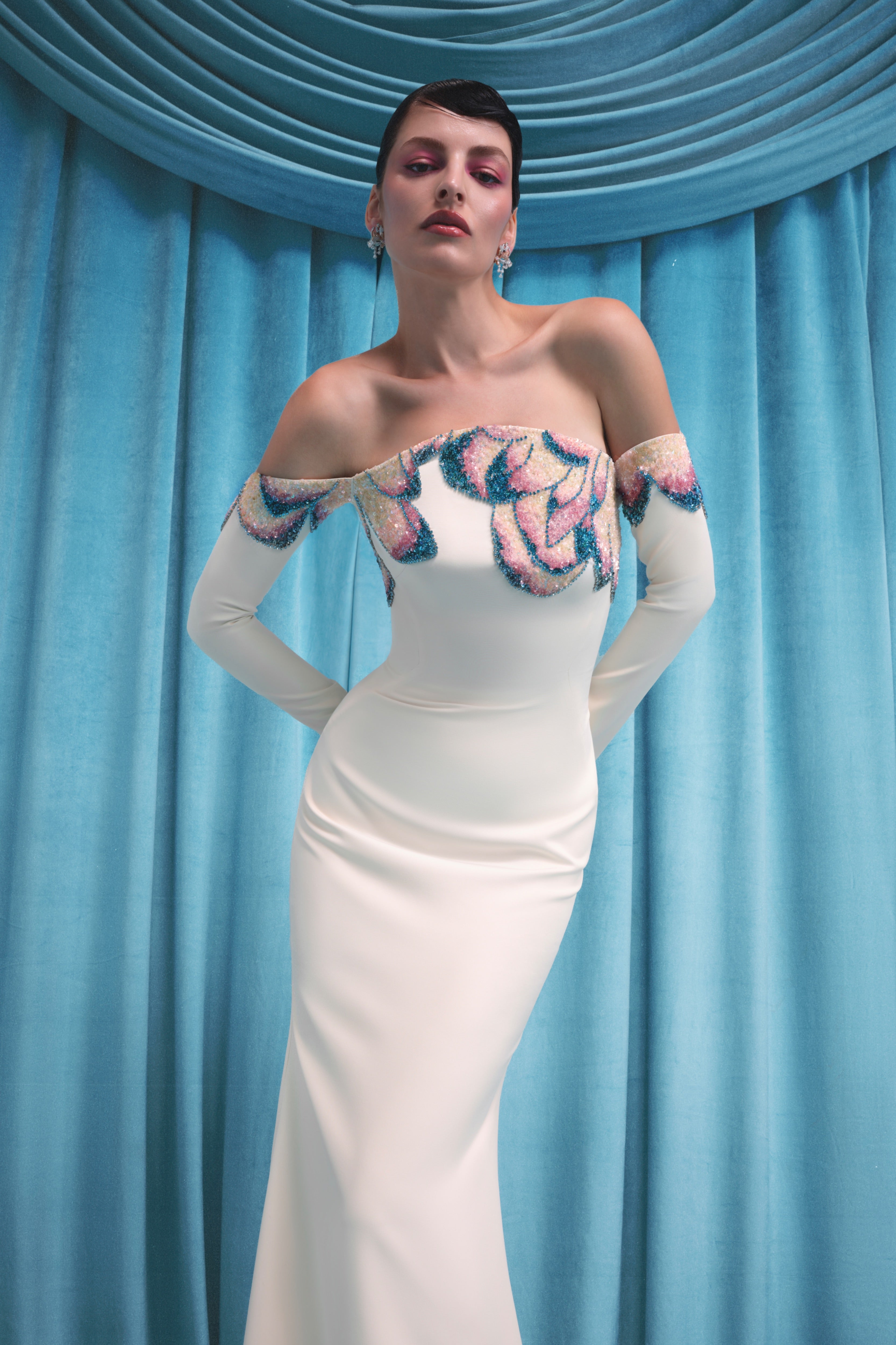 ALBA GOWN